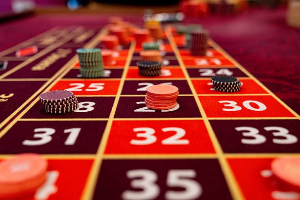 Placing bets on cafeqq Live Baccarat table